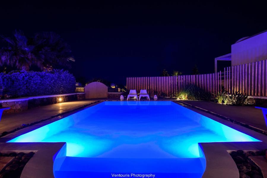 Amor Hideaway Villas Fira  Exterior photo