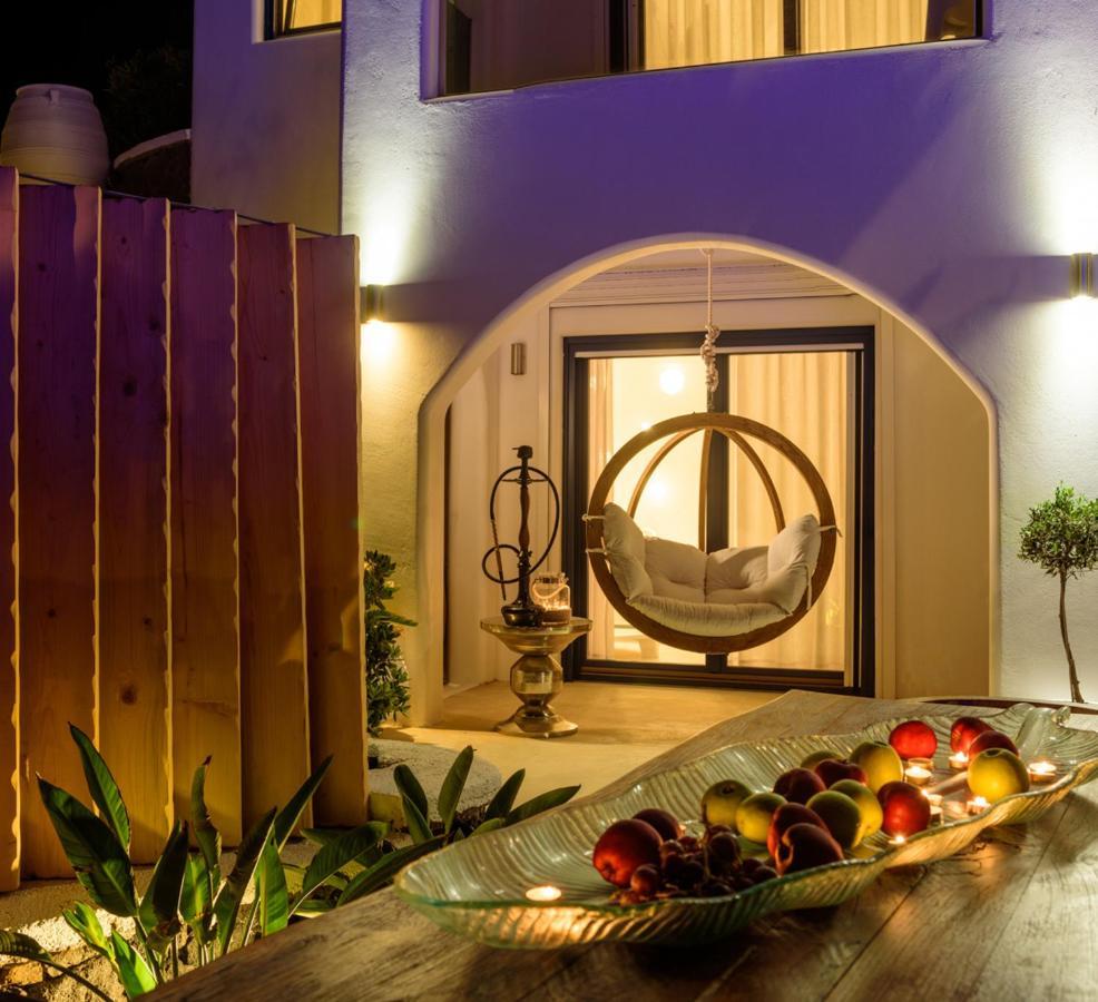 Amor Hideaway Villas Fira  Exterior photo