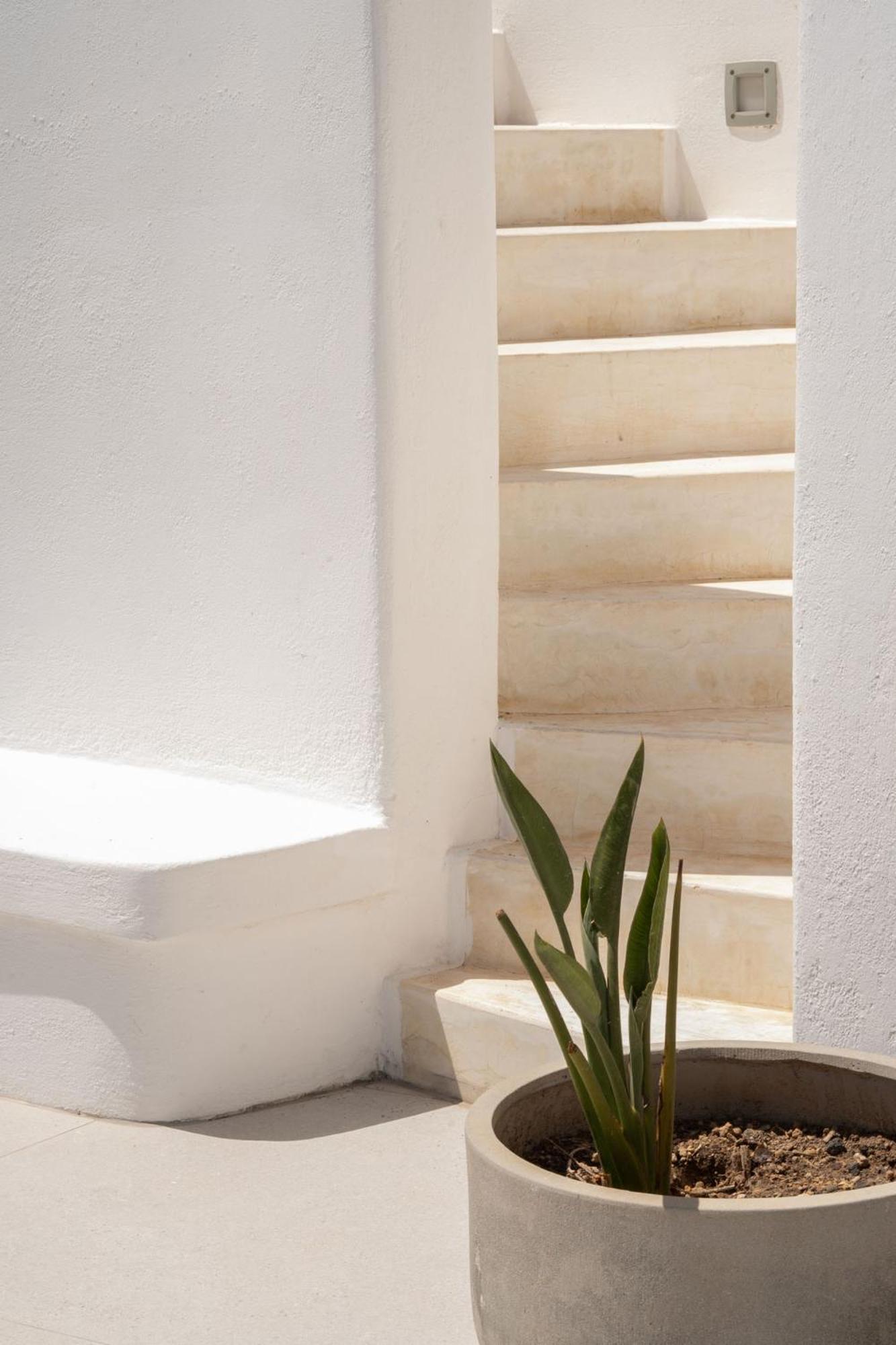 Amor Hideaway Villas Fira  Exterior photo
