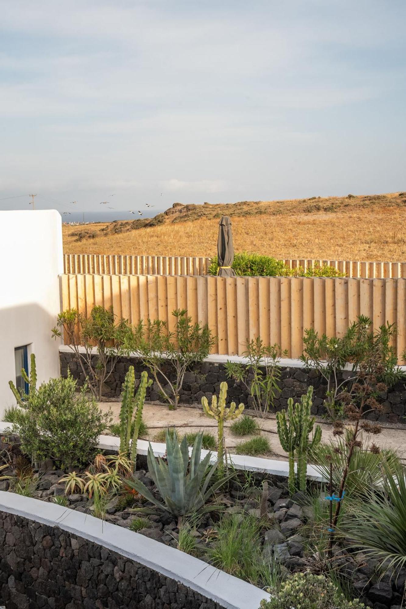 Amor Hideaway Villas Fira  Exterior photo