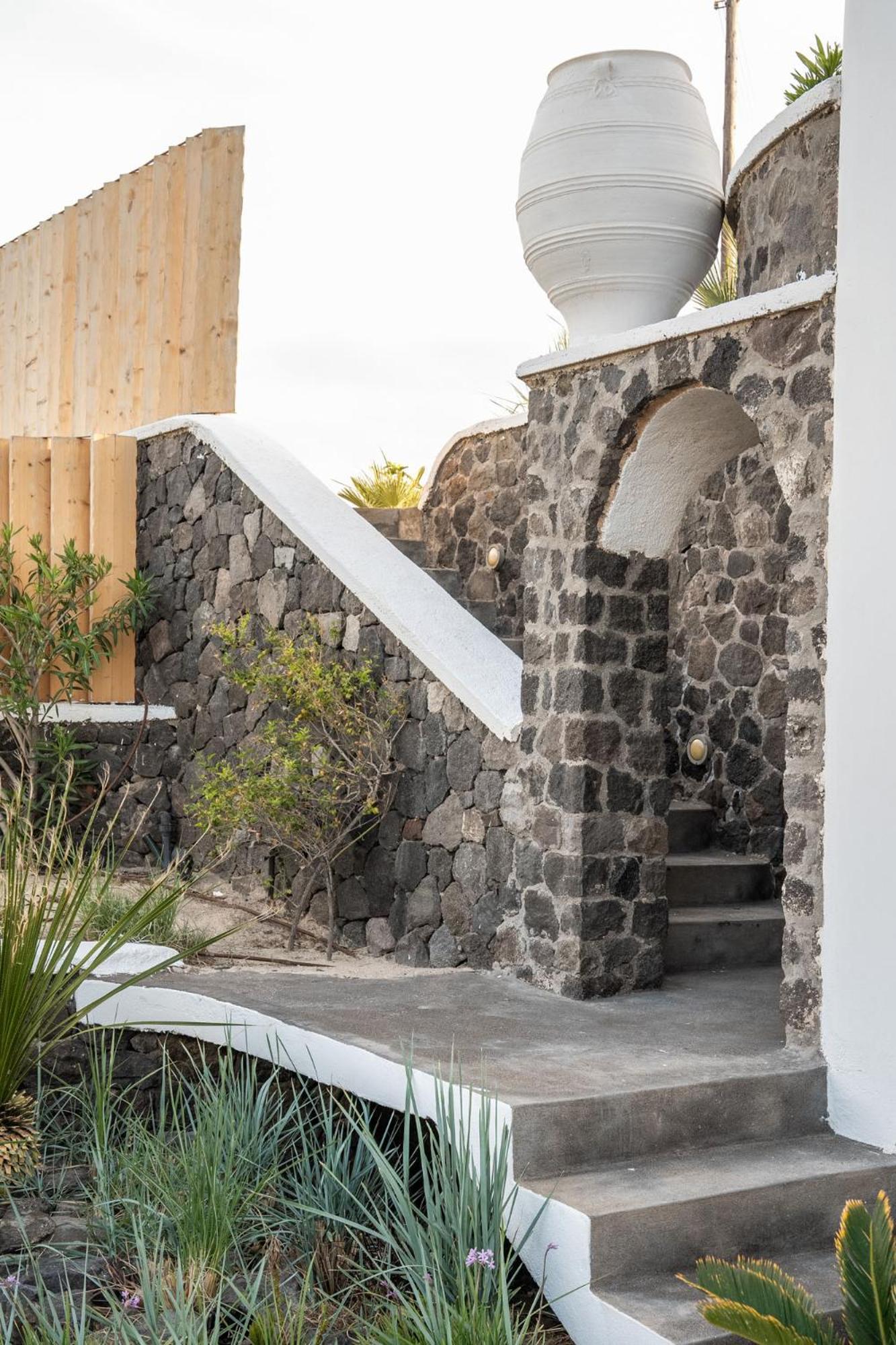 Amor Hideaway Villas Fira  Exterior photo