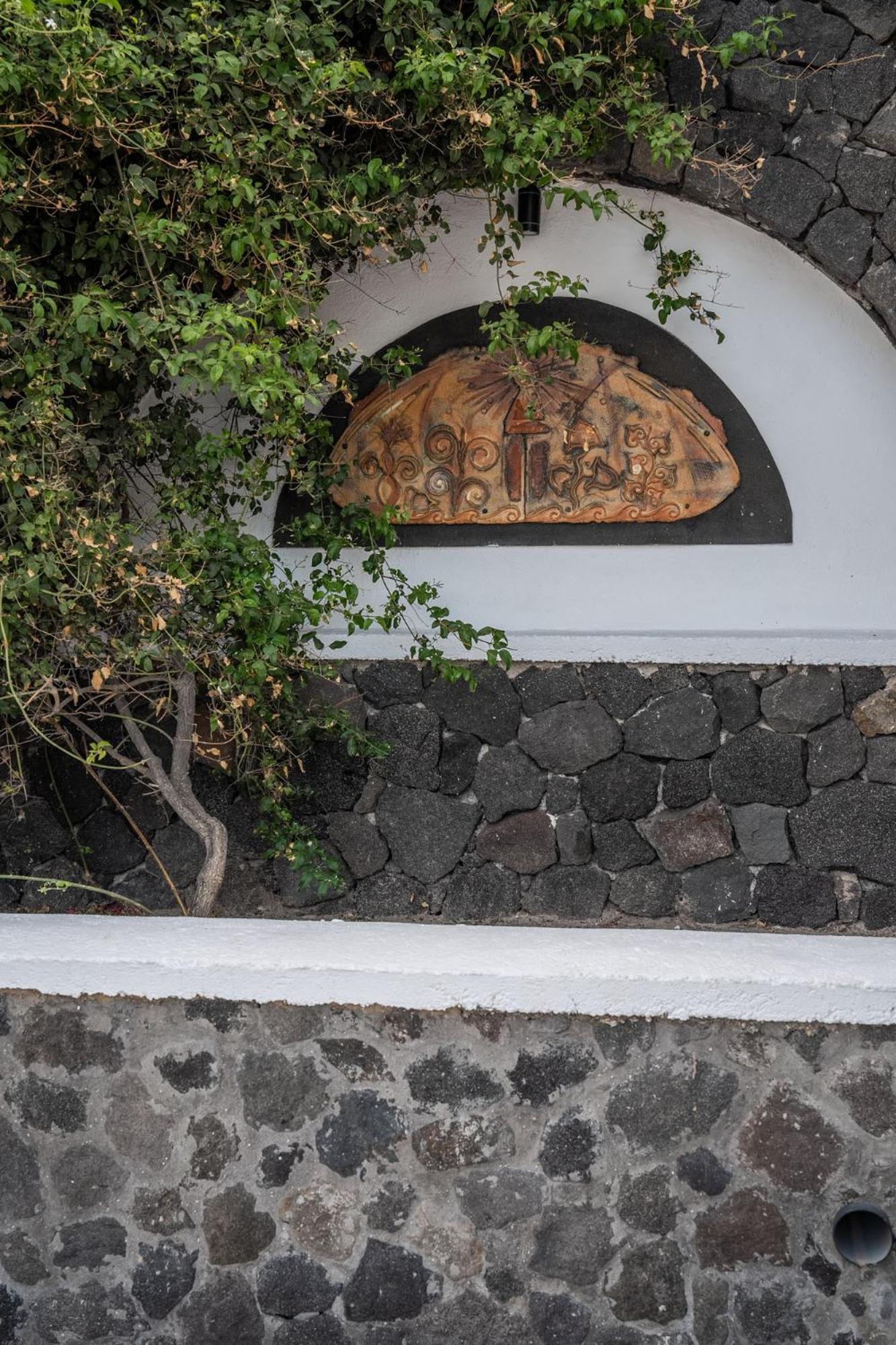Amor Hideaway Villas Fira  Exterior photo